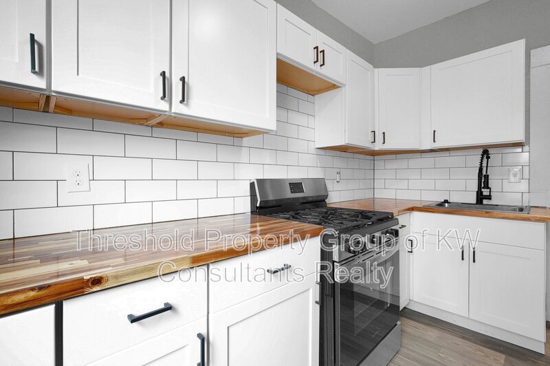 Colubus Condo: 67-69 South Terrace Avenue - 69