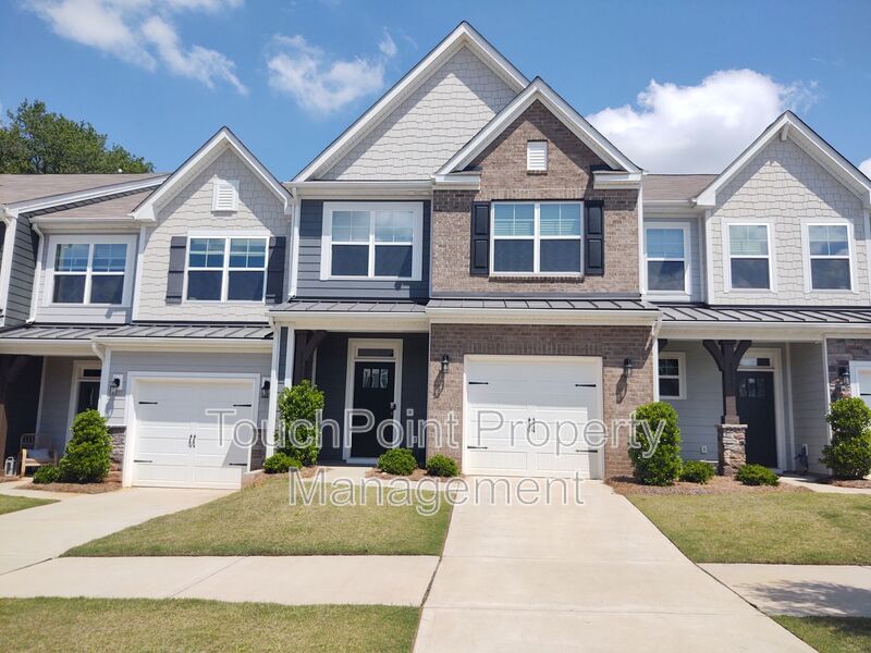 Charlotte Townhome: 2235 Blewett Dr.