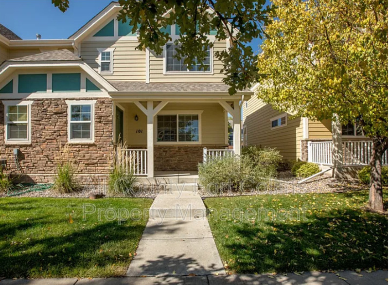 Fort Collins Townhome: 1021 Andrews Peak Drive