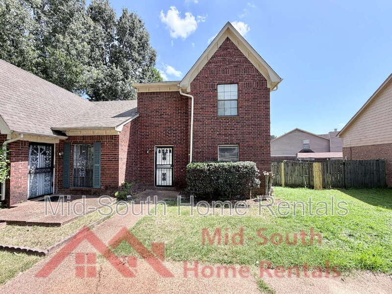 Memphis Townhome: 6007 Hickory Cove