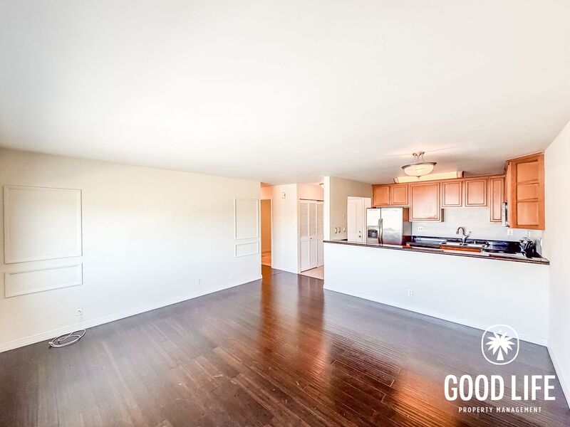 San Diego Condo: 6120 Decena Dr