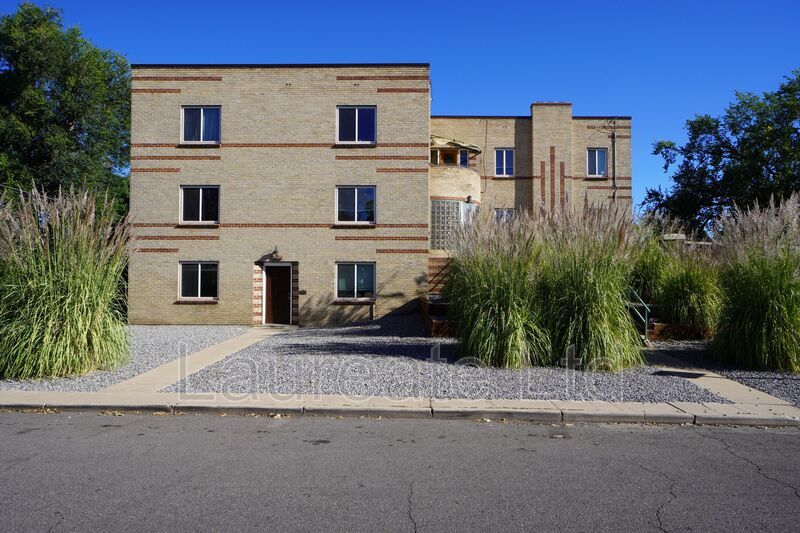 Denver Condo: 3901 E. 5th Ave