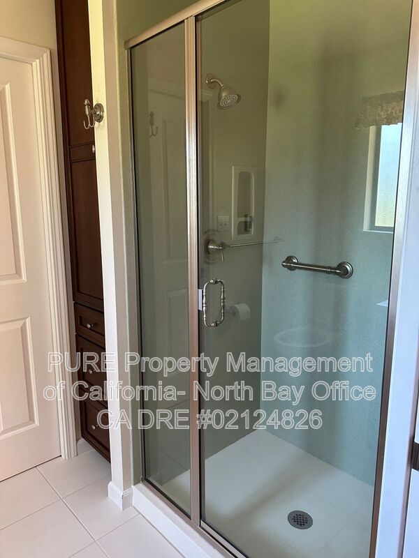 Ukiah House: 170 Gobalet Ln