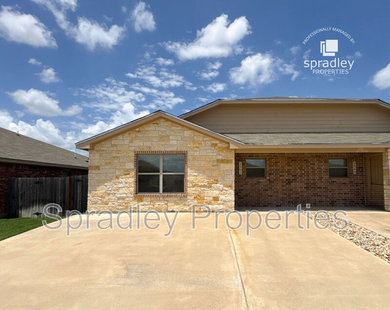 Belton Condo: 1562 Vani Ct