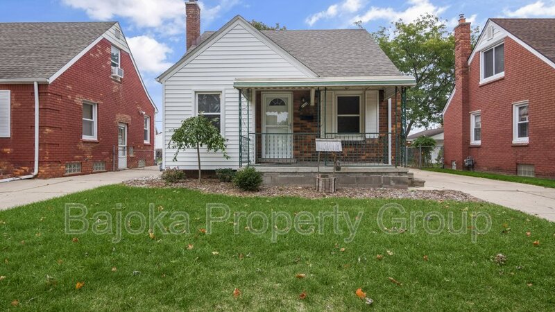 Wyandotte House: 1163 17th Street