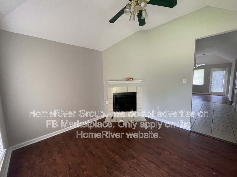 Memphis House: 4269 Appian Dr
