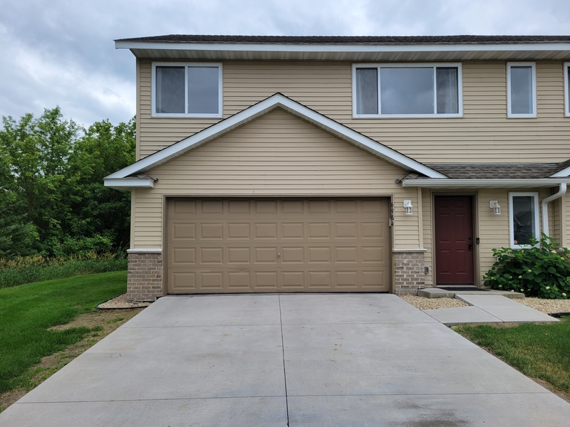 Monticello Townhome: 6984 91st Street Northeast - 1