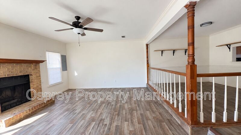End-Unit 3 Bedroom Townhome!  - Photo 12
