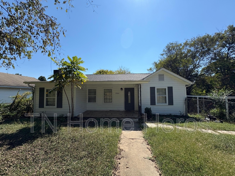 Knoxville House: 2964 Carson Avenue