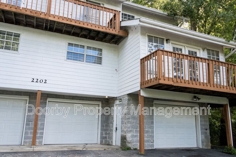 Chattanooga Condo: 2202 Elder Street