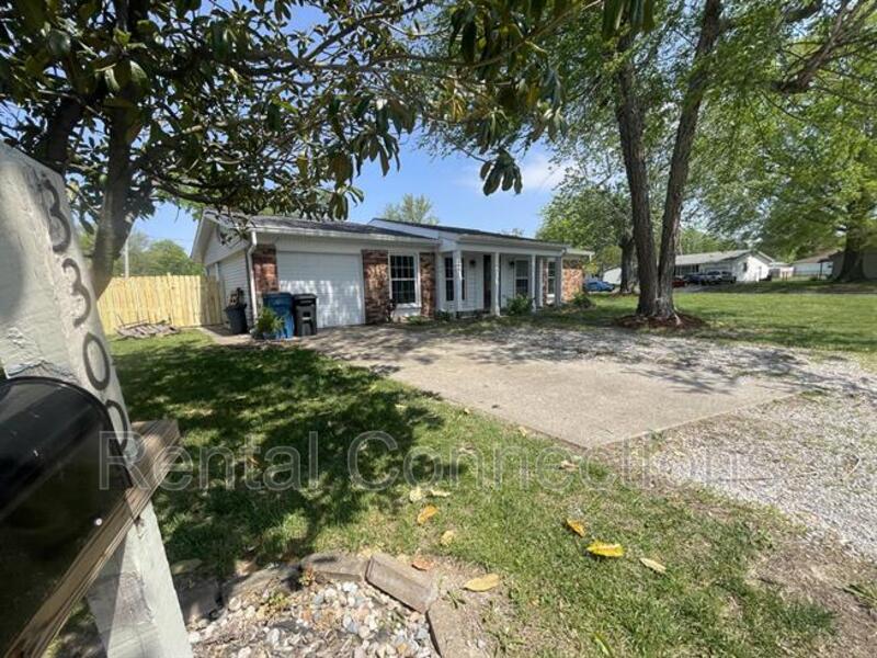 Marion House: 3300 Hawthorne Court