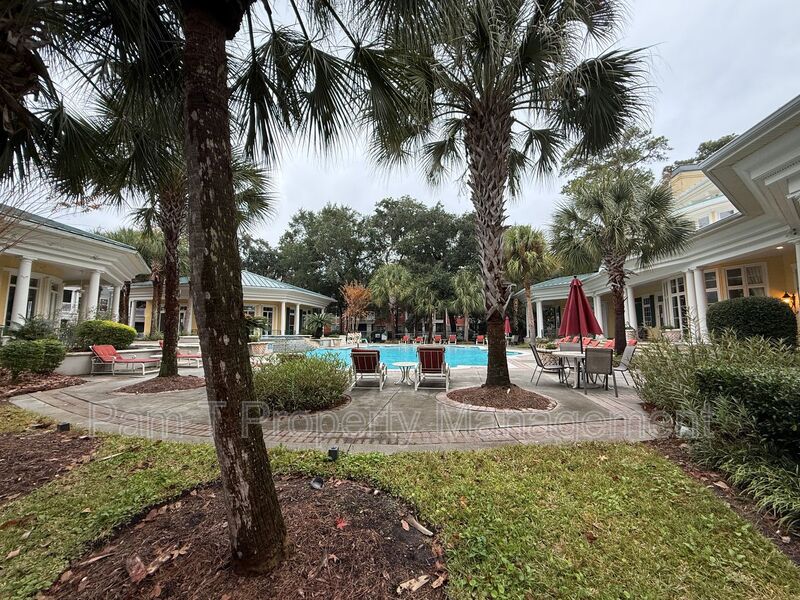 Savannah Condo: 2331 Whitemarsh Way
