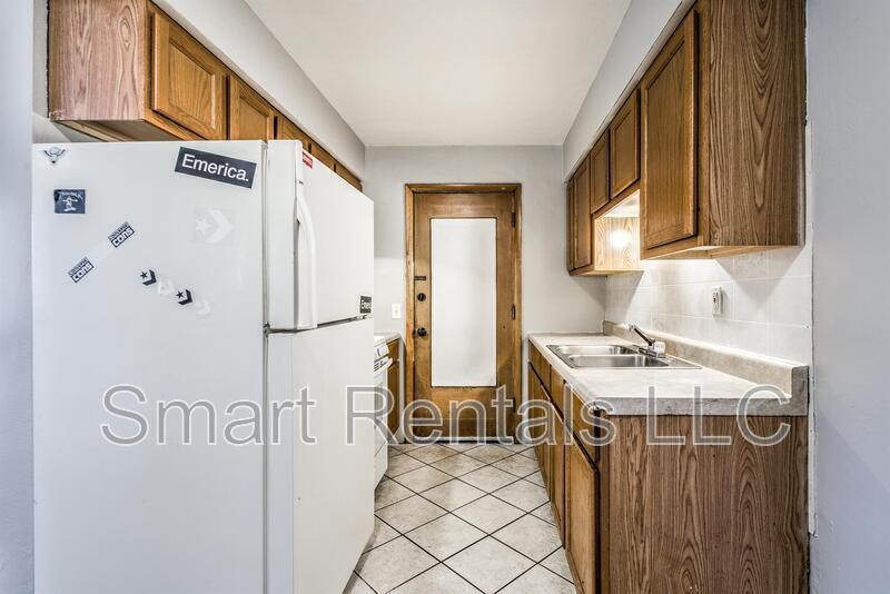 St. Louis Condo: 4341 Morgan Ford Road - E