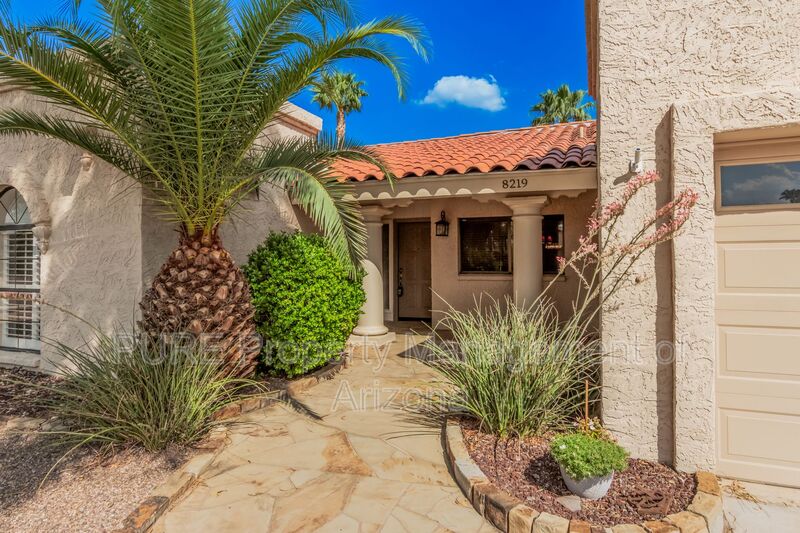 Scottsdale House: 8219 E Morgan Trl