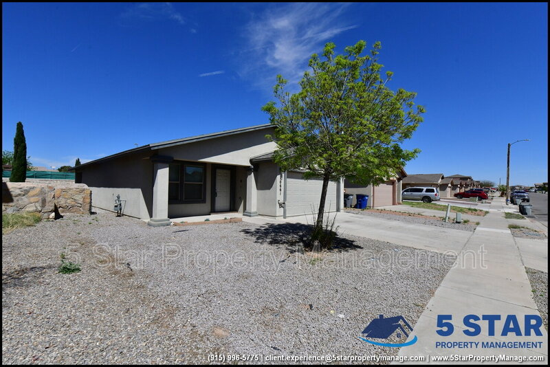El Paso House: 10661 Canyon Sage Drive