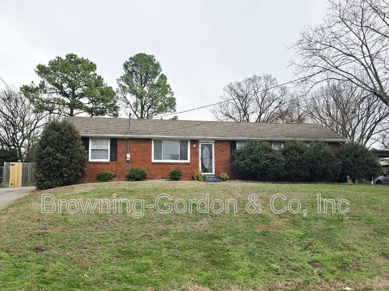 Hermitage House: 241 Bonnacroft Drive