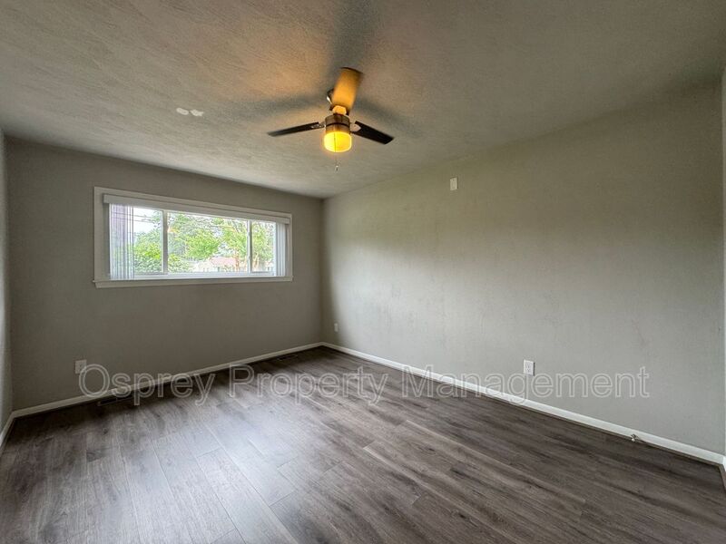 Welcome to this beautiful Single Family Home!  - Photo 13