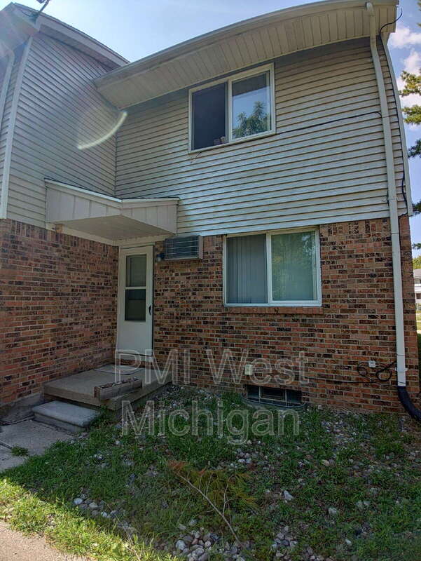Grand Ledge Condo: 214 Grand Manor Drive