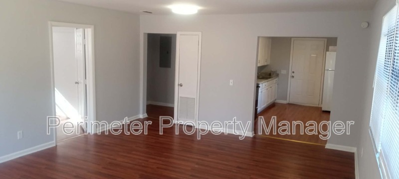 Jacksonville House: 9306 Gibson Ave