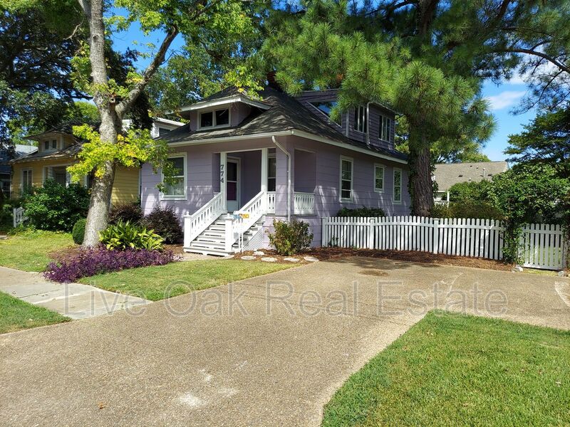Norfolk House: 774 W 51st Street