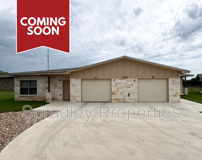 Belton Townhome: 1265B Jasmine Dr