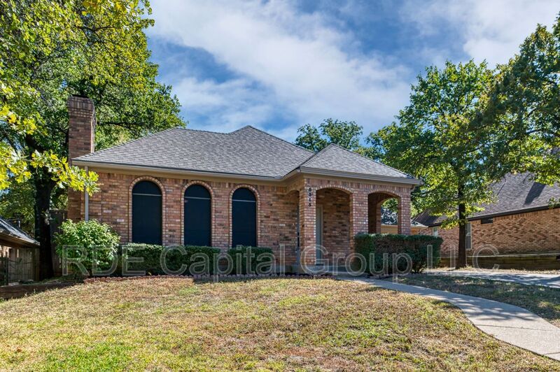 Arlington House: 5315 Antony Ct