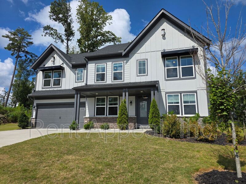 Ball Ground House: 8170 Brewton Bnd
