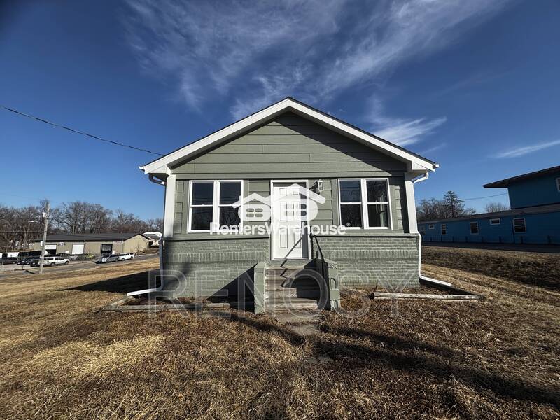 Des Moines House: 2621 SE 14th St