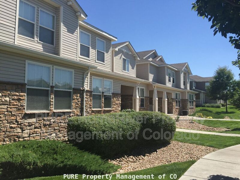 Commerce City Townhome: 9758 Laredo St