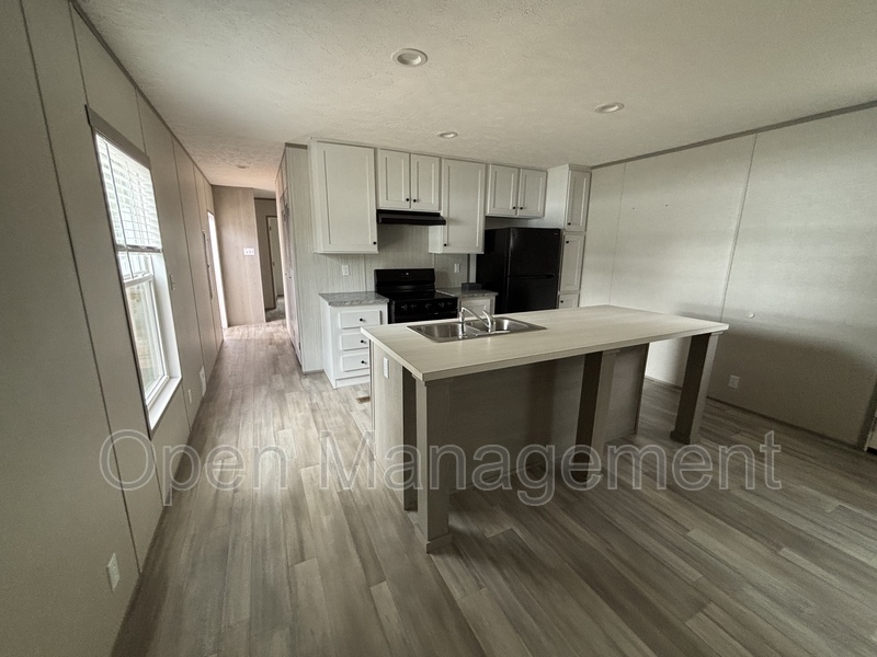 Tallahassee House: 356 Bayhead Dr