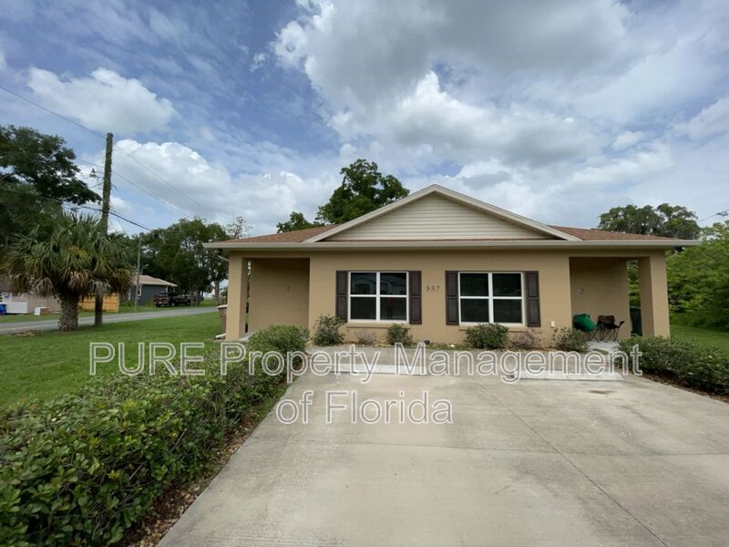 Ocala House: 887 NW 6 Terrace