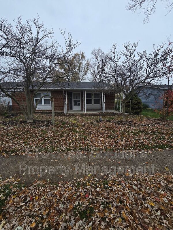 Columbus House: 137 Empire Dr