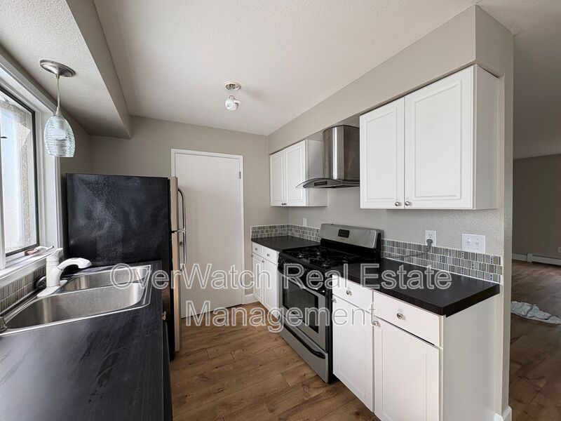 Anchorage Condo: 8114 Boundary ave