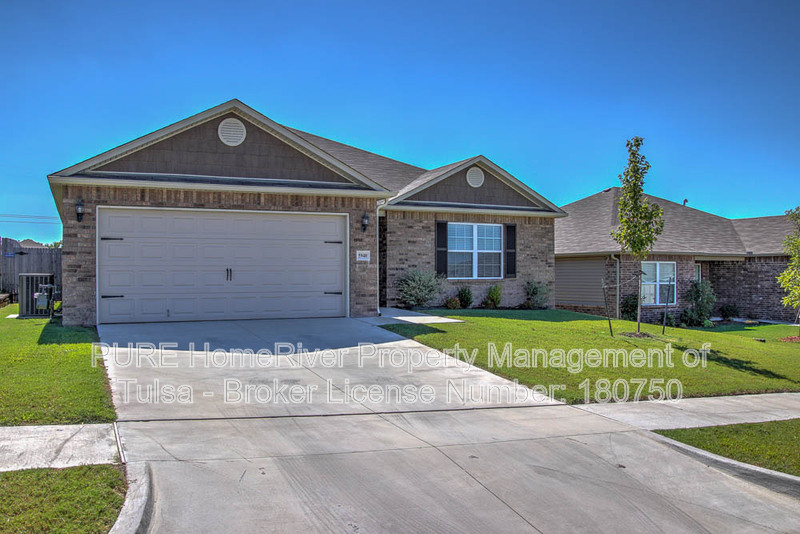 Bixby House: 5940 E 148th St S