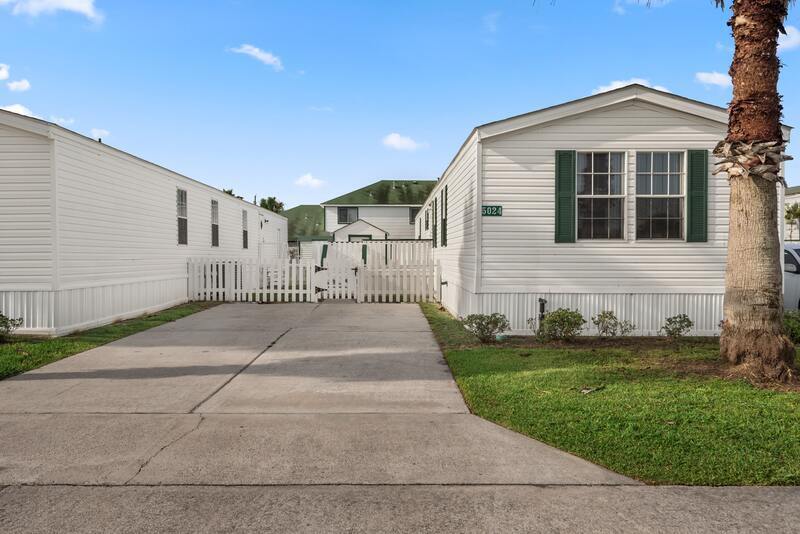 Dickinson House: 5012 St Kitts