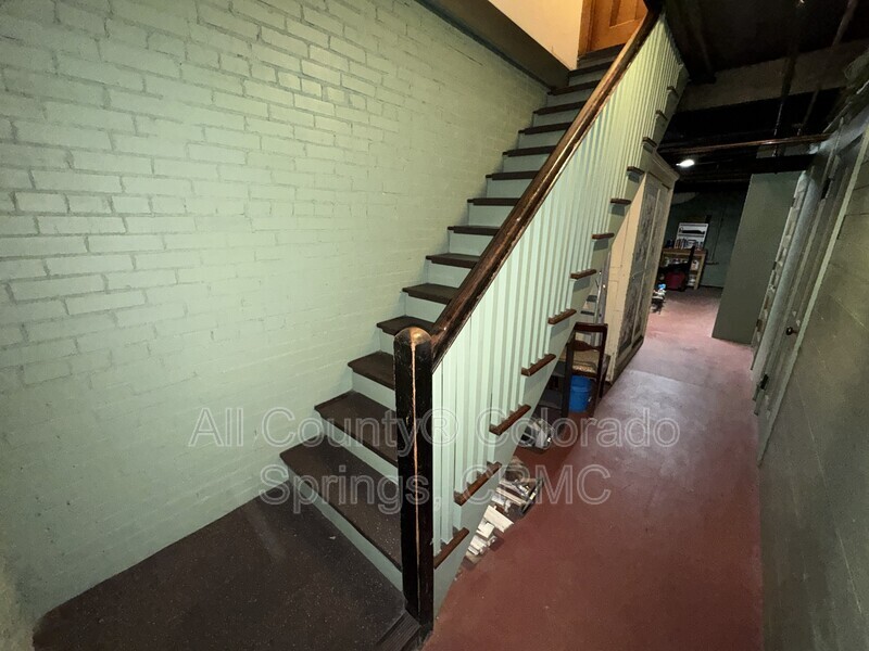 Main Rental Photo 16