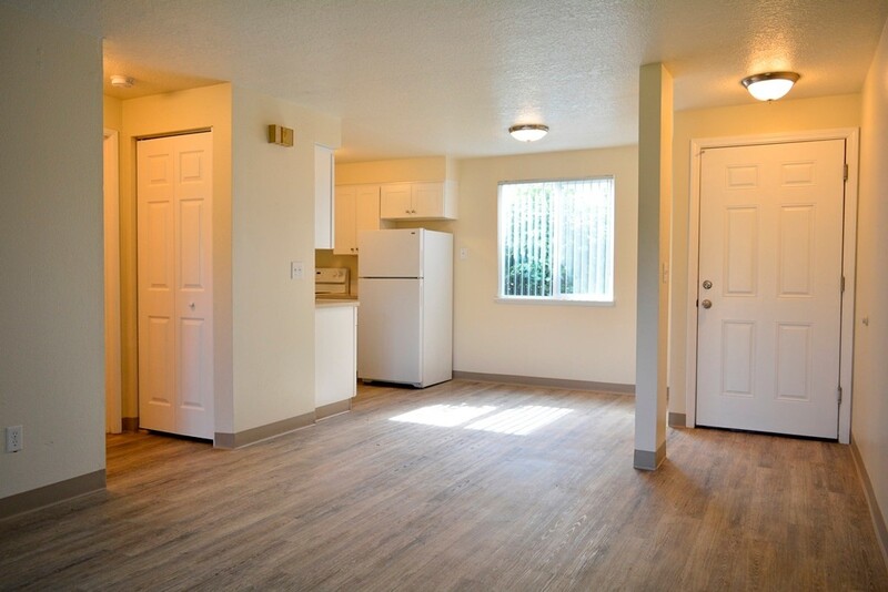 Aloha Apartment: 20125 SW Tualatin Valley Highway