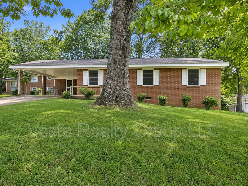 Rex House: 3543 Meadowview Ct