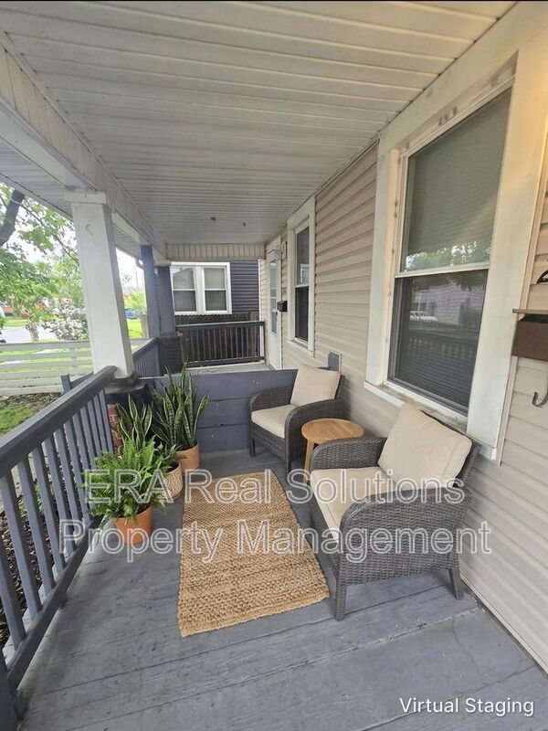 Columbus Condo: 2557 Sullivant Ave