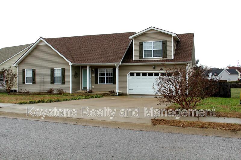 Clarksville House: 3826 Angelise Lane
