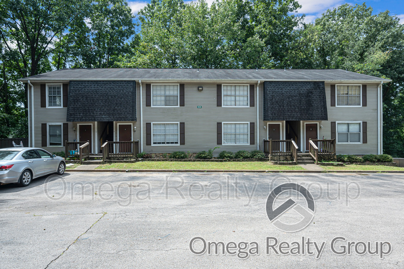 Center Point Condo: 1936 2nd St NE