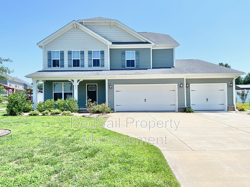 Carrollton House: 217 Manor Dr