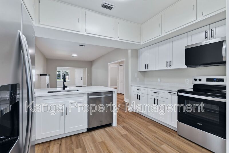 West Palm Beach House: 3714 Morton Ave Front House