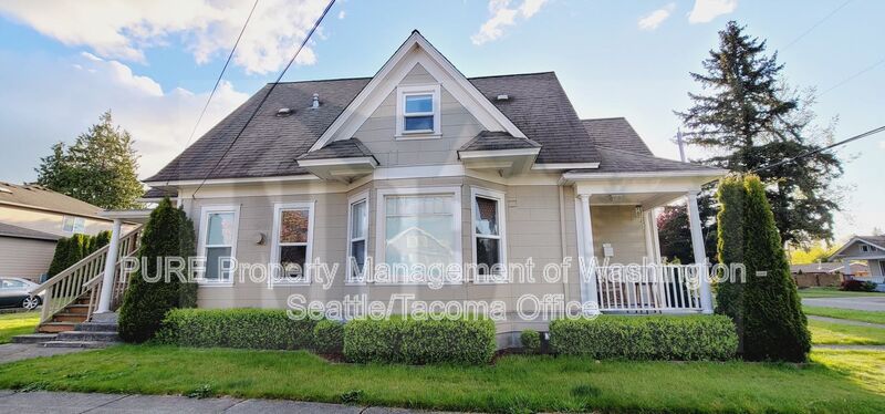 Puyallup Condo: 602 5th Ave NW