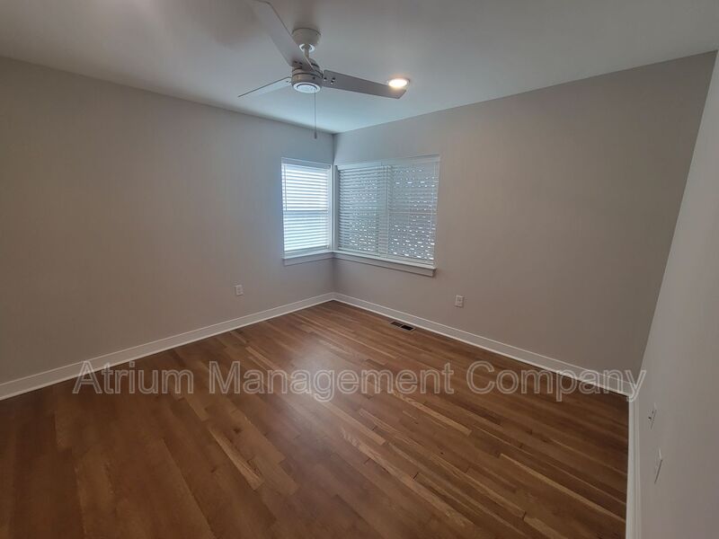 Richmond House: 1111 N Thompson St