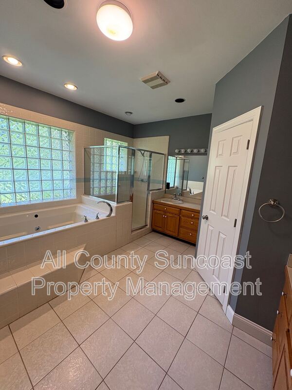 Main Rental Photo 5