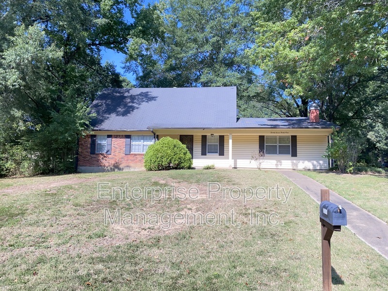 Bartlett House: 2739 North Star Dr