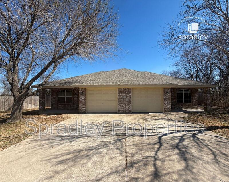 Temple Condo: 112B Andy Ln