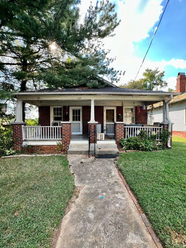 Winston-Salem House: 120 S. Poplar Street