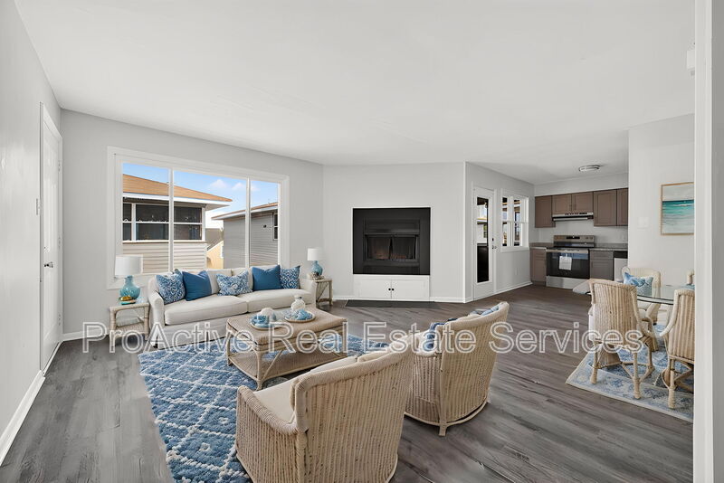 Norfolk Condo: 1415 East Ocean View Avenue - J